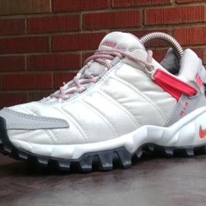 Vintage 2002 Womens Nike ACG Trail Running Shoes